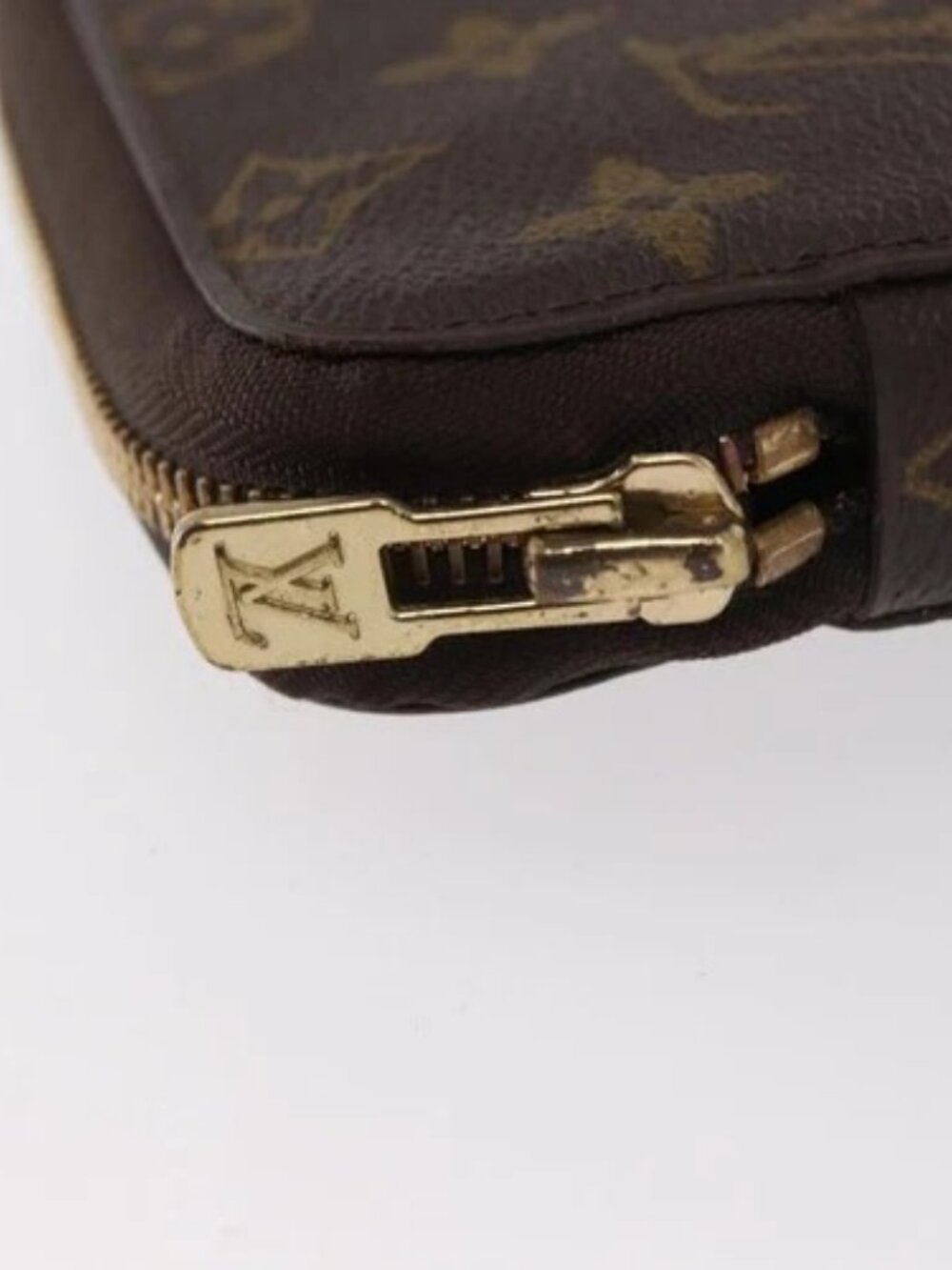 LOUIS VUITTON Monogram Poche Escapade Travel Case M60113 LV Auth 165190 - Picture 9 of 16